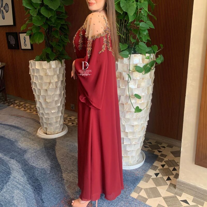 Elegant Maroon Dress - Image 3